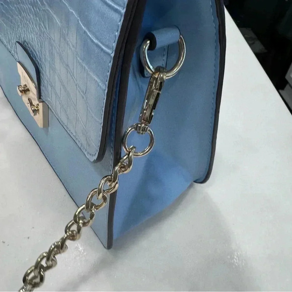 Iman Global Chic Satchel /Crossbody Light Blue Flower Garden Gold Hardware NWOT - Picture 4 of 16